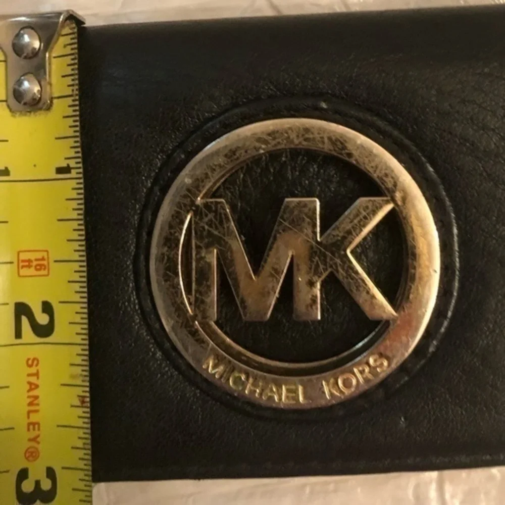 Michael kors black mk logo mini card case